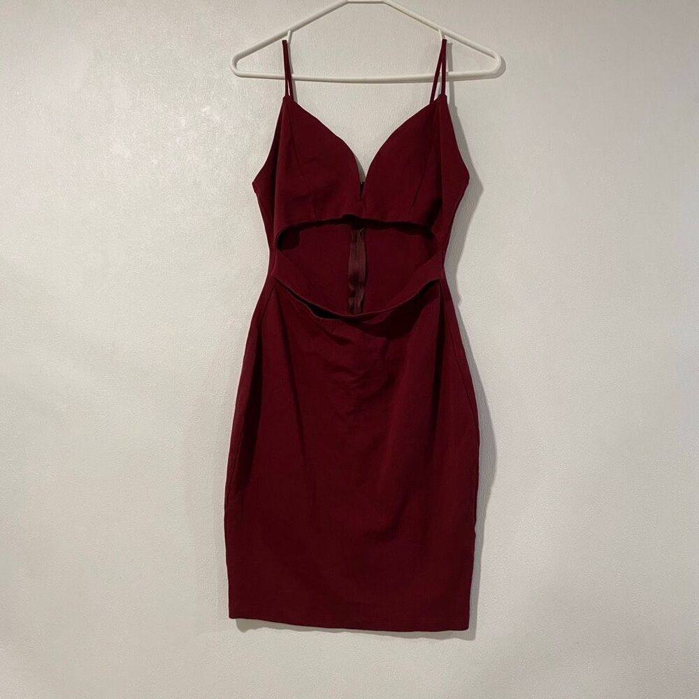 Windsor Red Cutout Mini Dress Medium Bodycon Spaghetti Strap Party